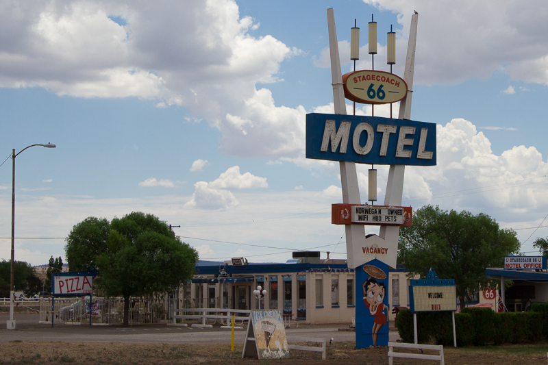 IMG_2565.jpg - Route 66, CA